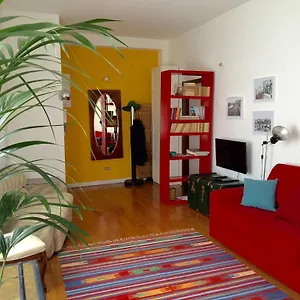 https://appartamento-sambuco.italymilanhotels.net